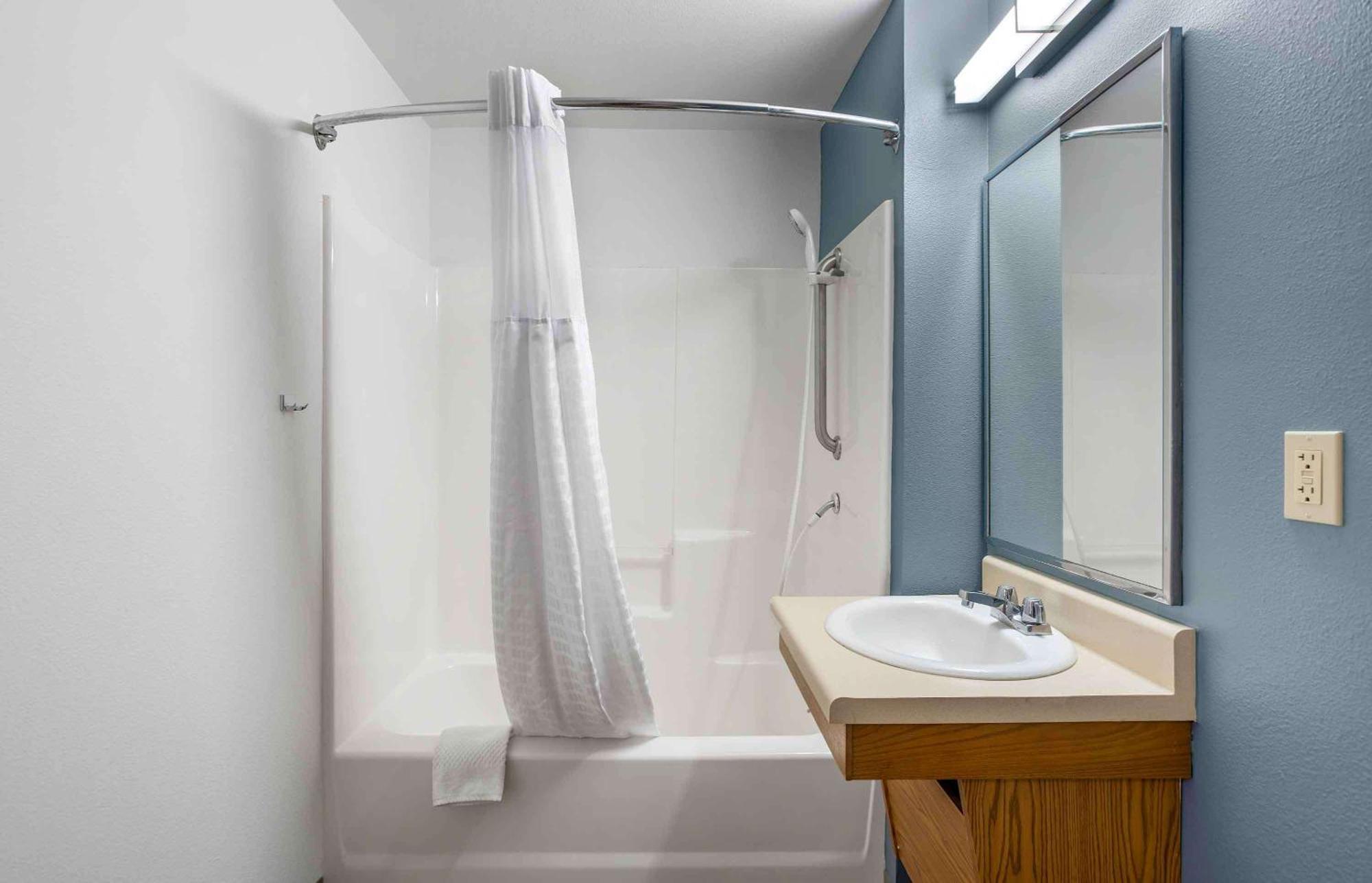 Extended Stay America Select Suites - Akron - South Portage Lakes エクステリア 写真