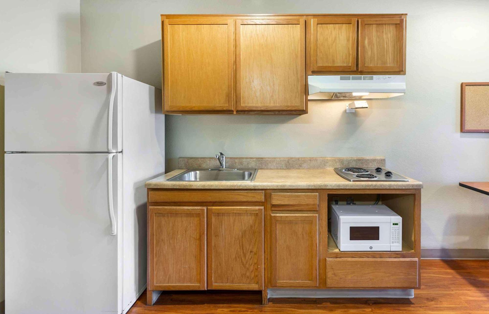Extended Stay America Select Suites - Akron - South Portage Lakes エクステリア 写真